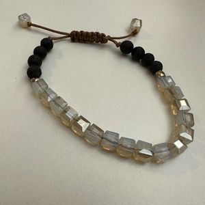 Tan/Yellow Glass and Agate Bracelet.